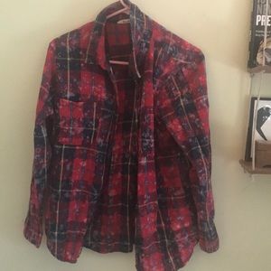 Plaid & bleach flannel size L